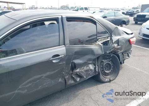 2008 Toyota Camry Le z USA, uszkodzony, nr VIN 4T4BE46K18R016255